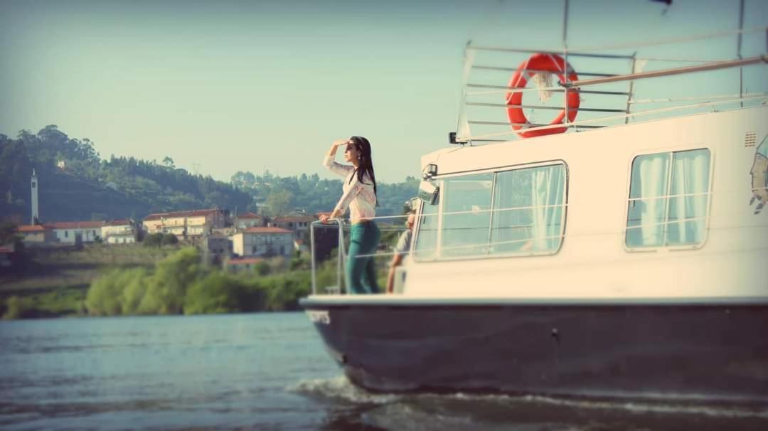 Hotel Douro Houseboats Marco de Canavezes Exterior foto